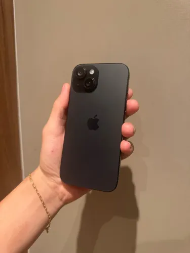 15 128 GB PRETO