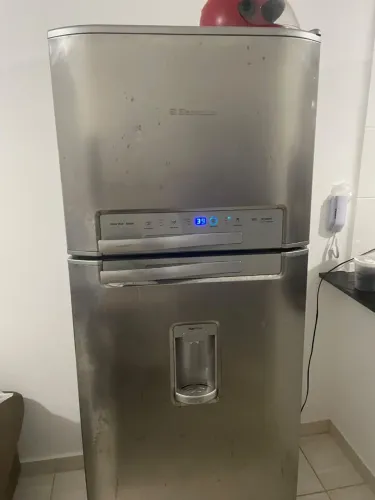 Geladeira eletrolux 220v frost free