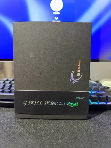 G.SKILL Trident Z5 Royal 6400mhz CL30 semi nova