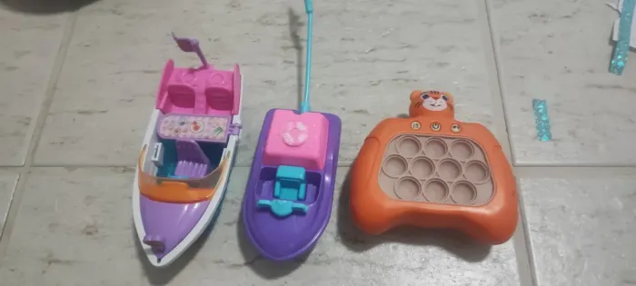 Kit Brinquedos Infantil: Lancha + Jet Ski + Pop It Eletrônico Tigre