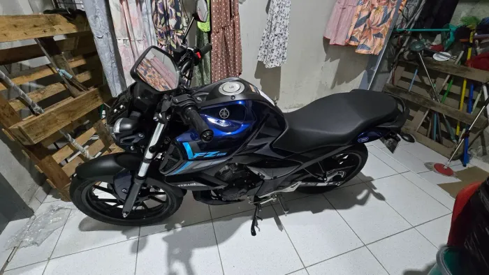 VENDO MOTO YAMAHA FZ15 AZUL 2026/2026 COM 159 KM RODADO