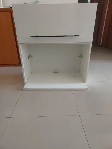 Armario Aéreo para Micro-ondas com porta basculante e nicho