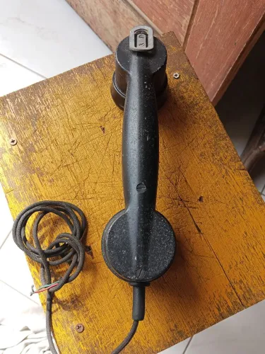 Gancho de telefone antigo ,raro: