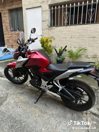 MVendo cb Twist 300f ABS / único dono já tá com 2026 pago