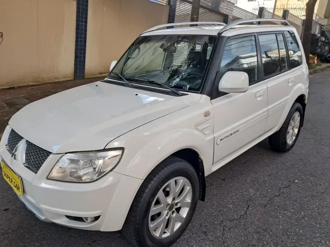 Mitsubishi Pajero TR4 2.0/ 2.0 Flex 16V 4X4 Aut. 2012