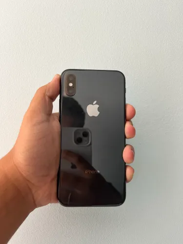 iPhone XS bateria 100%