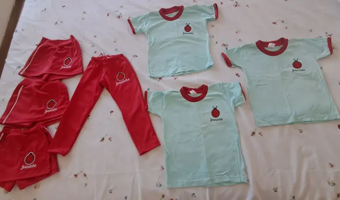 Peças de uniforme Colégio Joaninha