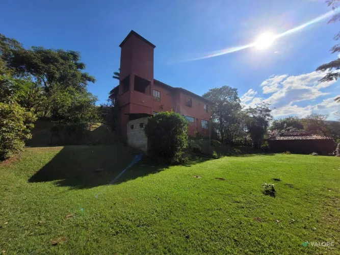 Casa de 4 quartos, à venda, no Vila do Ouro