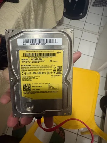 HD Samsung 320GB SATA - 2 Unidades ? ? Preço: R$ 29,99 cada ? Combo: R$ 50,00 os dois