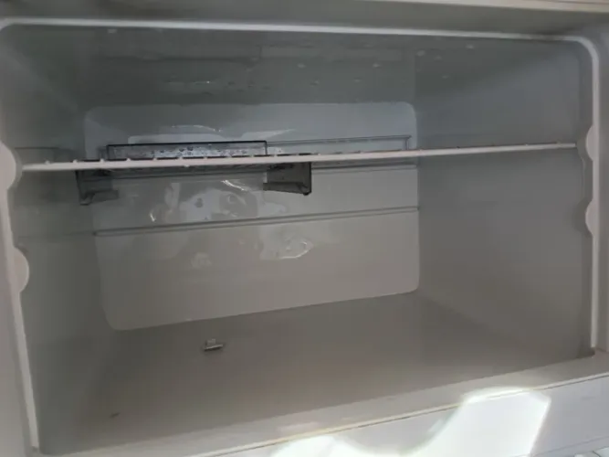 Geladeira 450 Litros biplex freezer separado