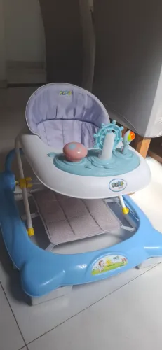 Andadeira maxi baby 