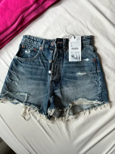 Short jeans Zara