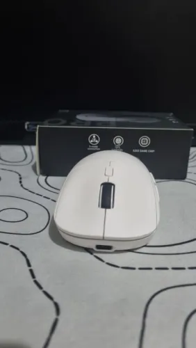 Mouse gamer tri-mode em perfeito estado