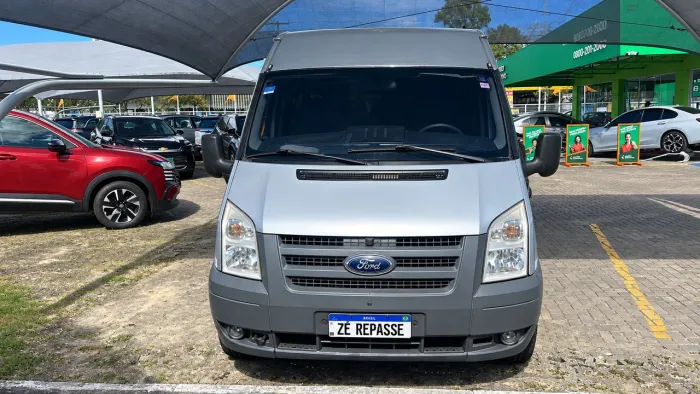 Ford Transit Van 3550 2.4 Tdci 14lug. Diesel 2010