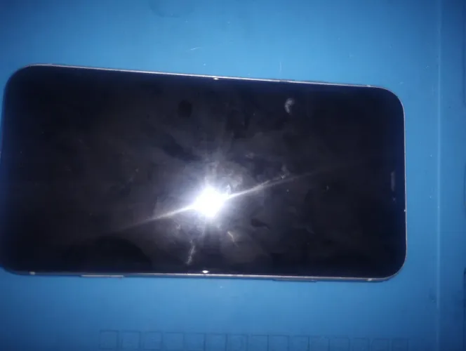 iPhone 11 recondicionado 64gb 