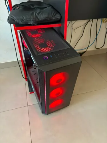 PC Gamer AMD Ryzen 5 7600x, GTX 4060TI 8GB
