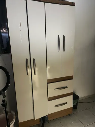 Vendo guarda roupa