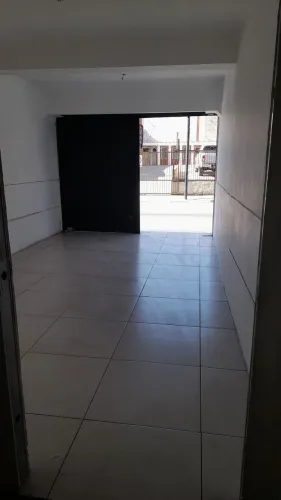 Alugo salão comercial 