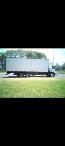 Ford Cargo cabine semileito 2428 ano 2007