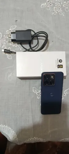Vendo/ Troco esse Motorola Edge 70 Fusion versão copa do Mundo 