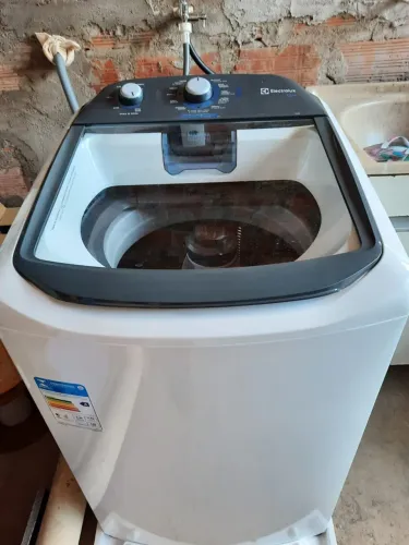Máquina de lavar Electrolux 13kg