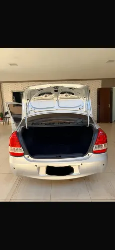 Toyota Etios XLS Sedan 1.5 Flex 16V 4P Mec. 2013