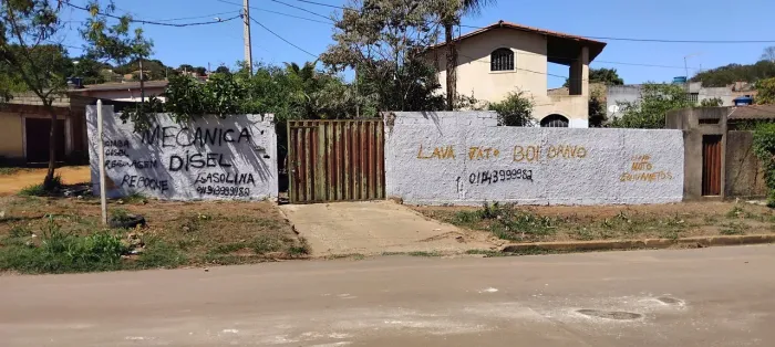Vendo uma casa na região metropolitana de Belo Horizonte, na cidade de Matozinhos (Mg).
