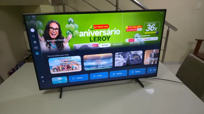 Smart TV Samsung 43" UHD 4K UN43DU7700GXZD