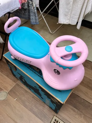 Dino Super Carro Rosa