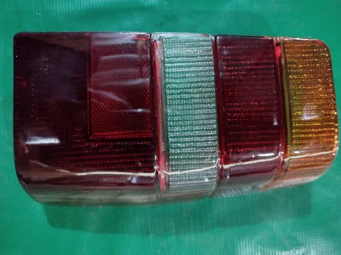 Lente lanterna Direita Fiat/Elba/Fiorino 1986/13.