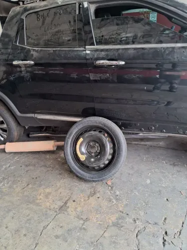 Roda com pneu aro 17 toro 