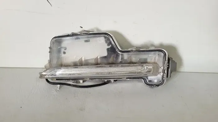 Farol auxiliar volvo s60 v60 14/18
