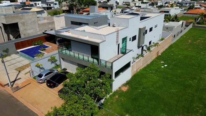 Sobrado Enseada da Fronteira Rifaina