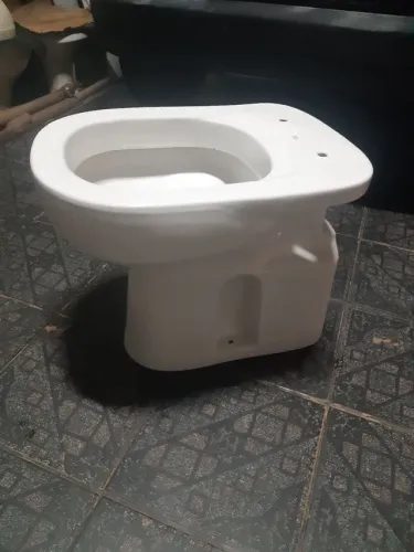 Lindo vaso Deca quadrado e liso nas laterais