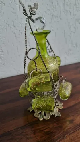 Lindo licoreiro completo