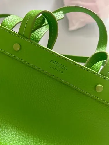 Bolsa arezzo pequena