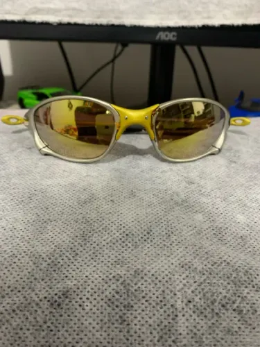 Óculos 24k dourado
