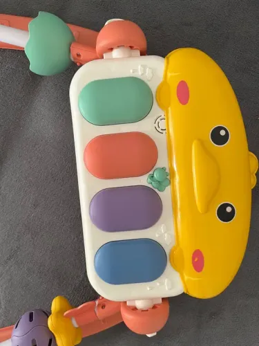 Tapete interativo para bebê