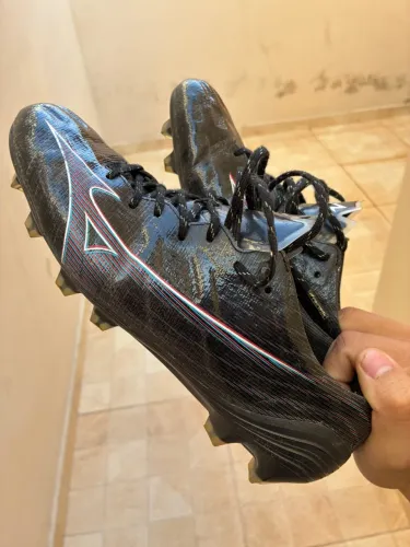 Chuteira Mizuno Alpha Elite Profissional