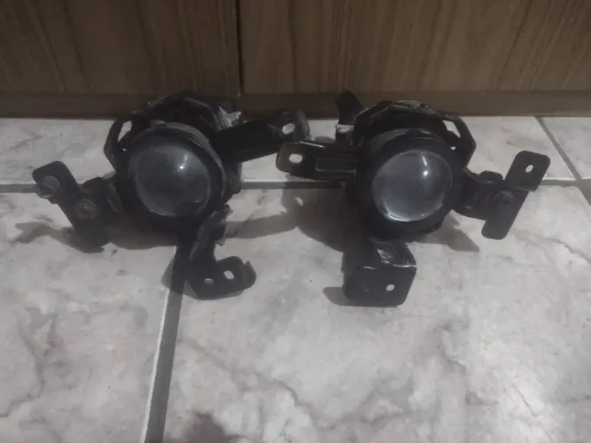 Par farol de milha Hyundai HB20 23/25