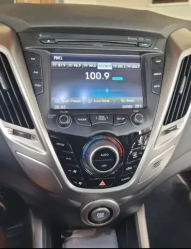 Vendo Touch Screen Original para Central do Veloster 1ano a garantia e colocação Grátis