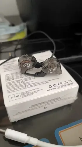 LANÇAMENTO Fone Profissional KZ Dawn loop/Retorno de Palco/Driver dinâmico 10mn/Sem mic.