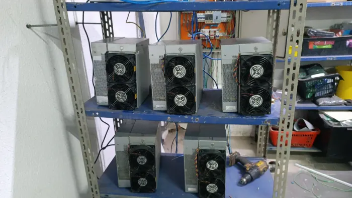 Mineradora de Bitcoin 104 Th/s