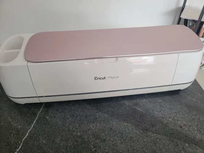 Promoção de Máquina de Corte Cricut Maker.