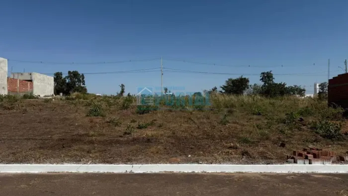 Venda - Terreno com 400 m2 - Jardim Dos Ipês - Água boa MT