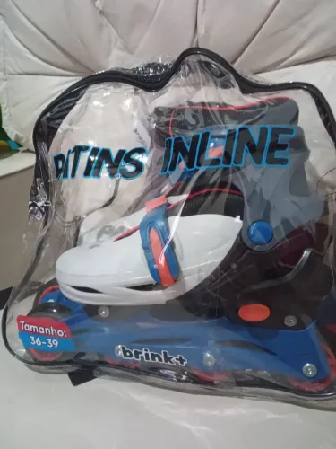 Patins 4 rodas 36 - 39 novo 