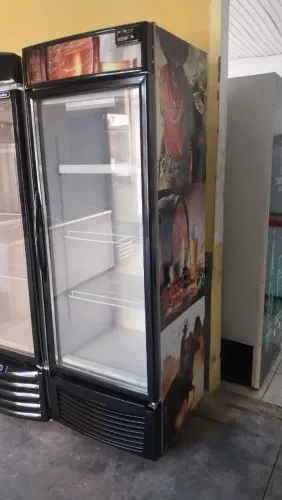 Cervejeira Expositora com garantia e a pronta entrega!