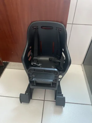 Vendo cadeirinha traseira de bicicleta