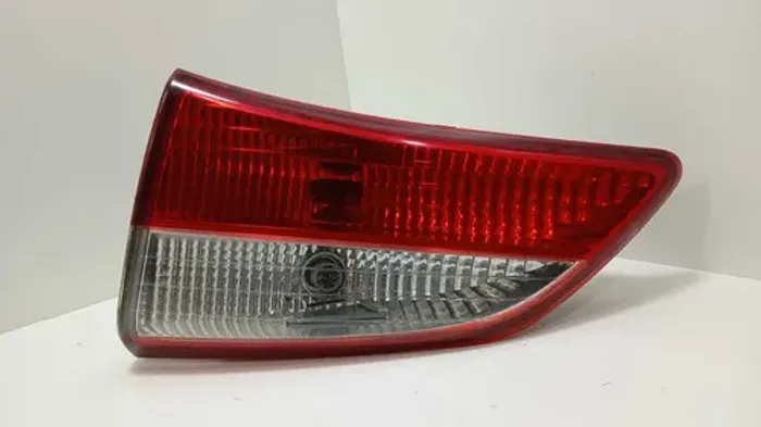 Lanterna Traseira Lado Direito Hyundai Hb20 Hatch 2012/2019 Direito/passageiro Vermelho