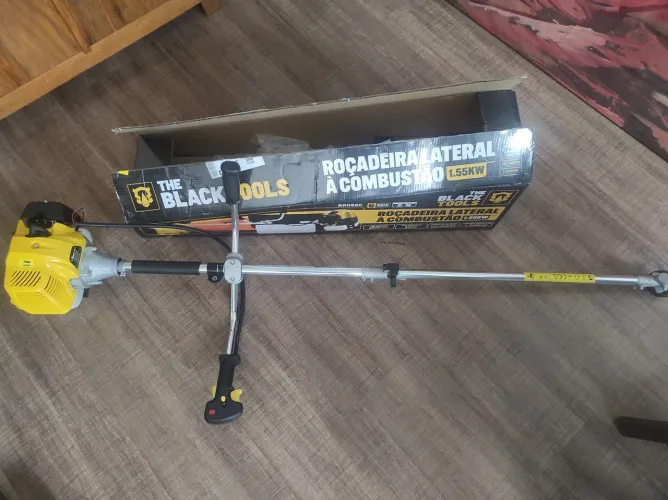 Roçadeira Nova a Gasolina The Black Tools 52cc